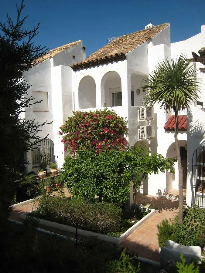 Сasa de vacaciones Villa Beautiful Townhouse Internet Air Con 5 Guests Estepona